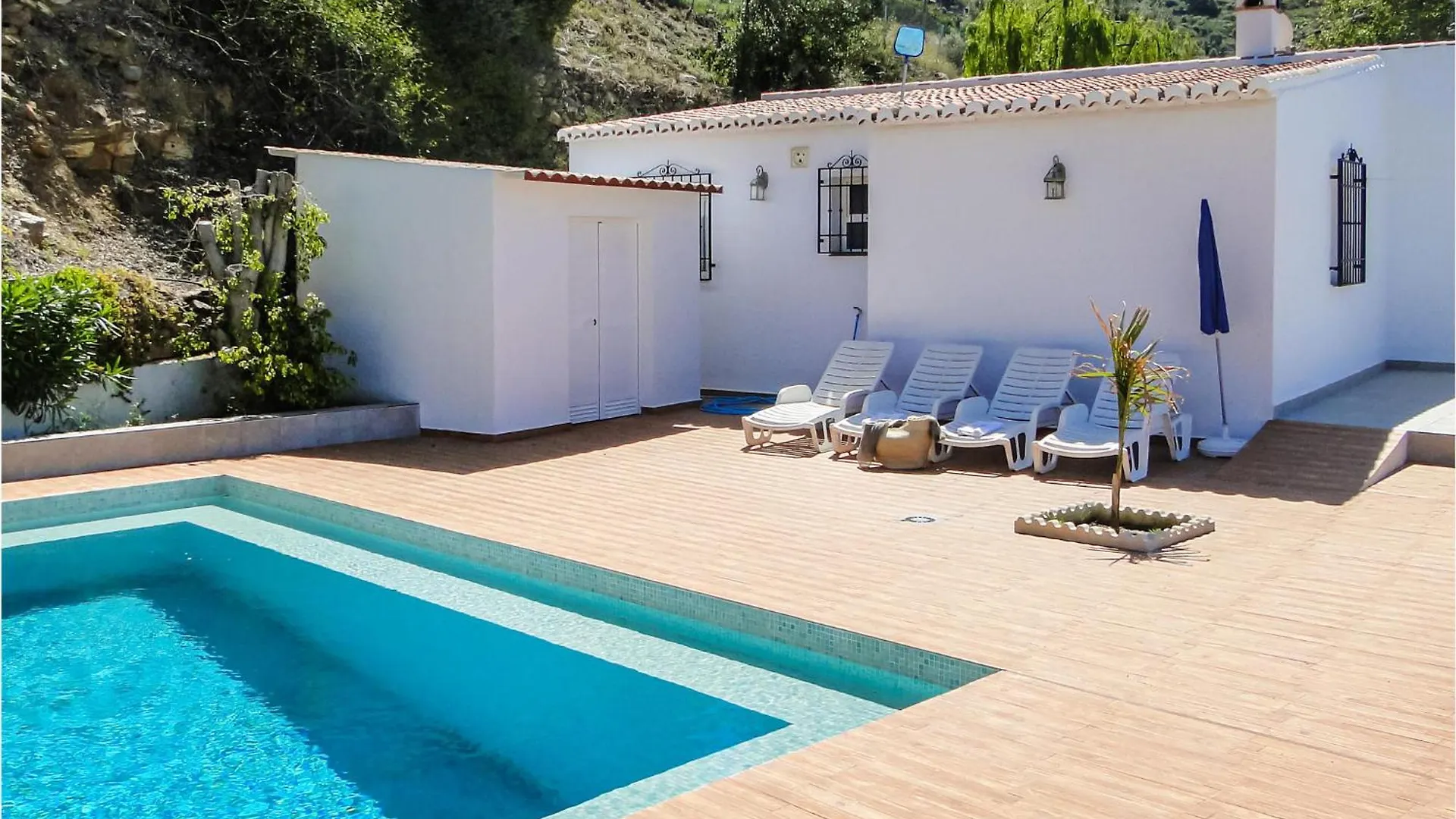 Feriehus 2 Bedroom Awesome Home In Torrox